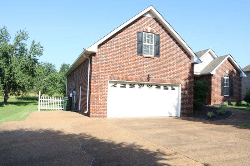 332 Hazeltine Dr, Gallatin, TN 37066