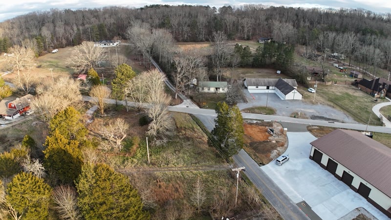 1585 E Reed Rd, La Fayette, GA 30728