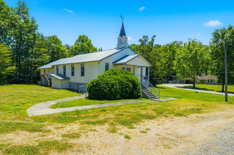 2940 Calderwood Hwy, Maryville, TN 37801