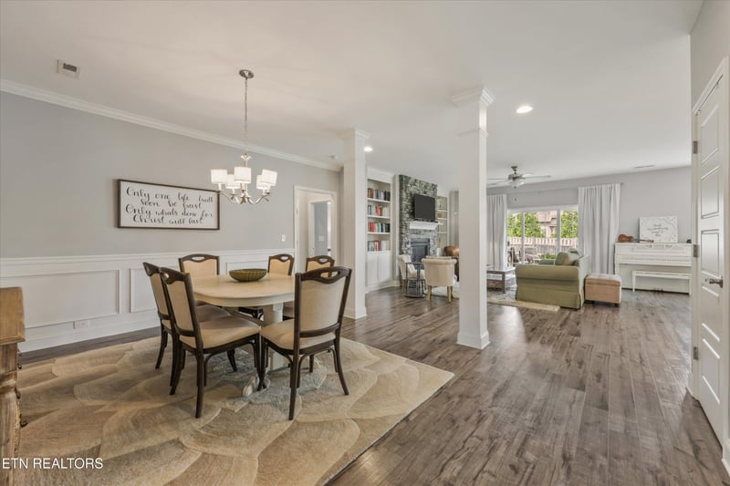 625 Branchwood Ln, Maryville, TN 37801