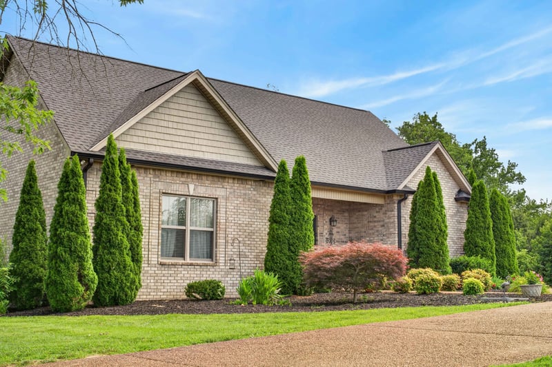 130 Tison Ln, Cottontown, TN 37048