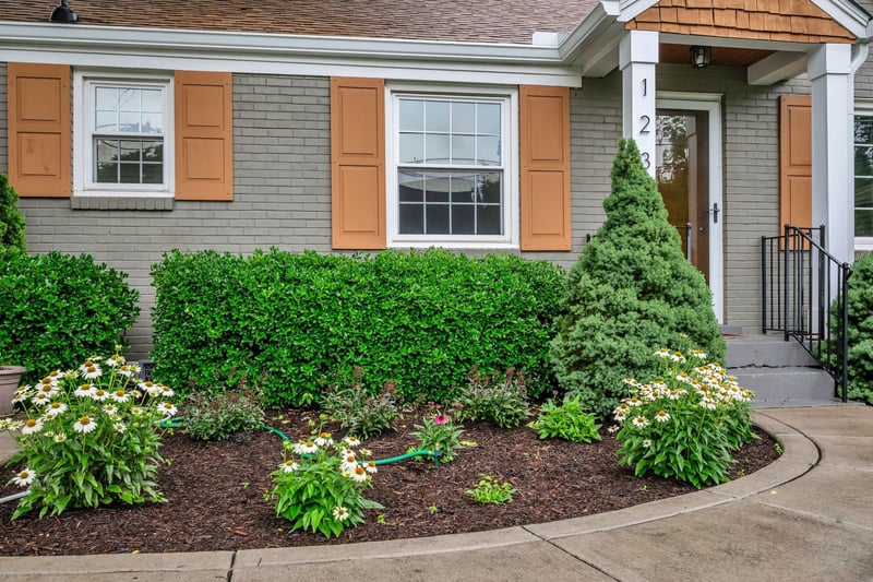 1235 Sunnymeade Dr, Nashville, TN 37216