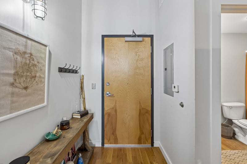 1350 Rosa L Parks Blvd #335, Nashville, TN 37208