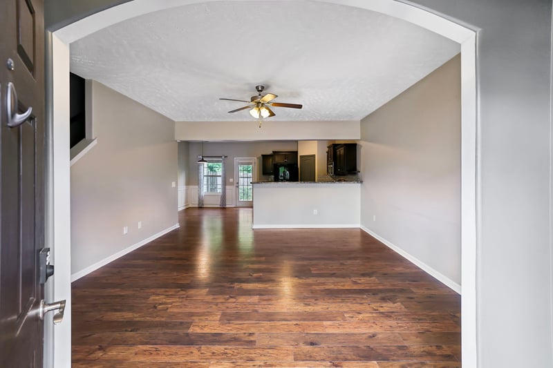 5318 Perlou Ln, Murfreesboro, TN 37128