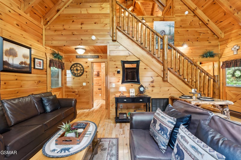 1314 Indian Ct, Sevierville, TN 37876