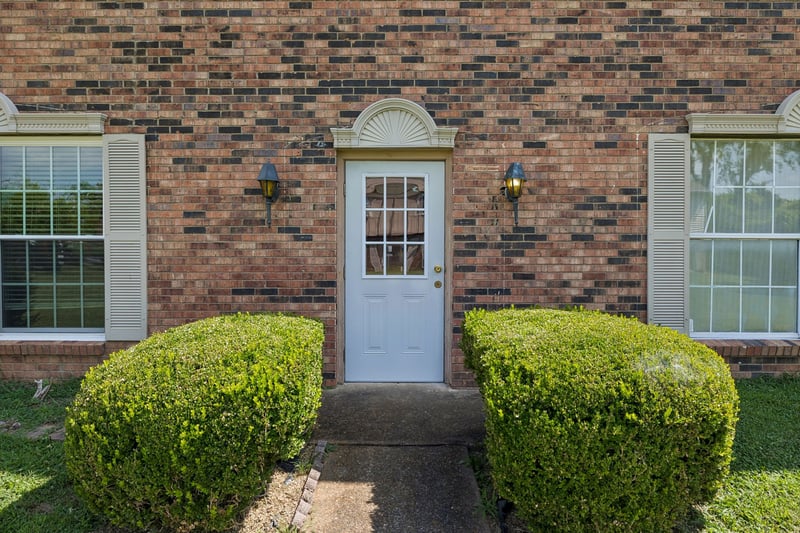 1301 Neelys Bend Rd #21, Madison, TN 37115