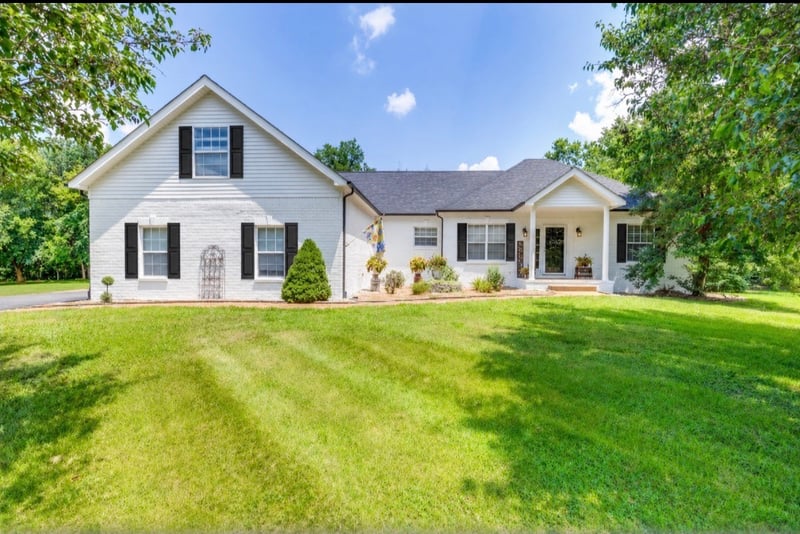 2118 Sue Ln, Spring Hill, TN 37174