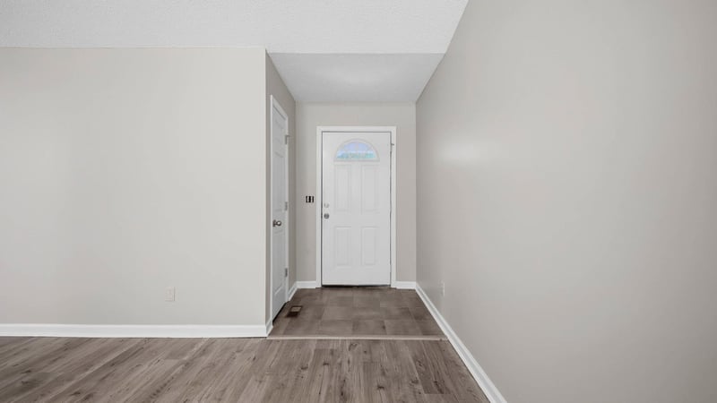 186 Rodeo Dr, Rock Spring, GA 30739