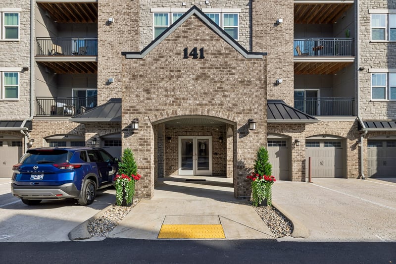 141 Saundersville Rd #1208, Hendersonville, TN 37075