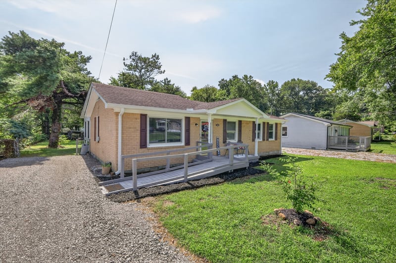 109 Amber Lynn Cir, Columbia, TN 38401