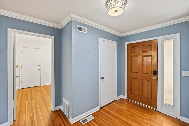 2101 June Dr, Nashville, TN 37214
