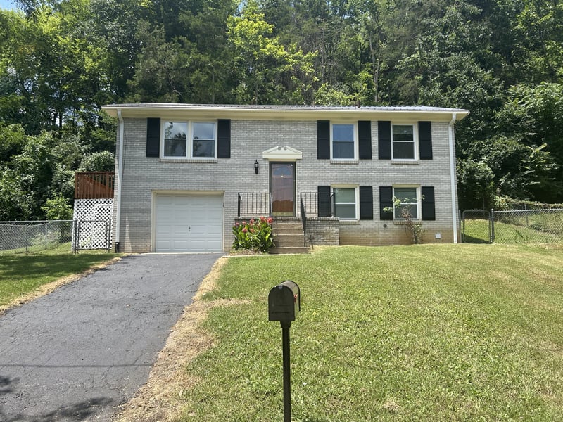211 Sawyer Brown Ct, Nashville, TN 37221