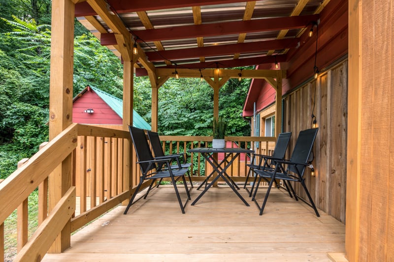 2604 Mccarter Ln, Sevierville, TN 37876