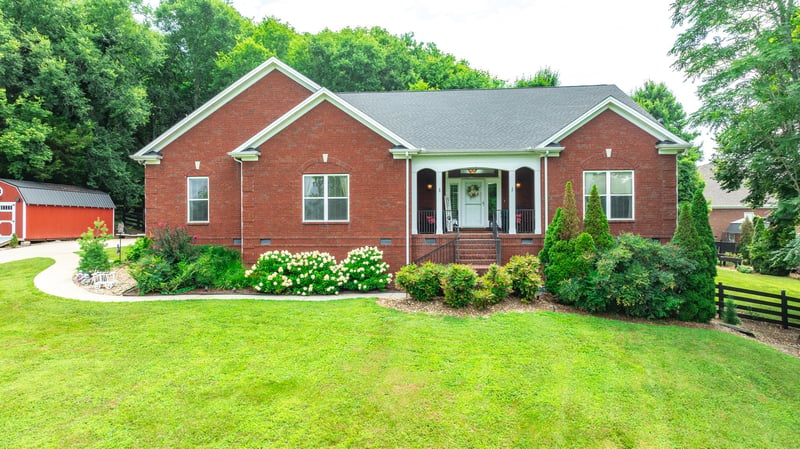 1345 Standing Stone Cir, Columbia, TN 38401