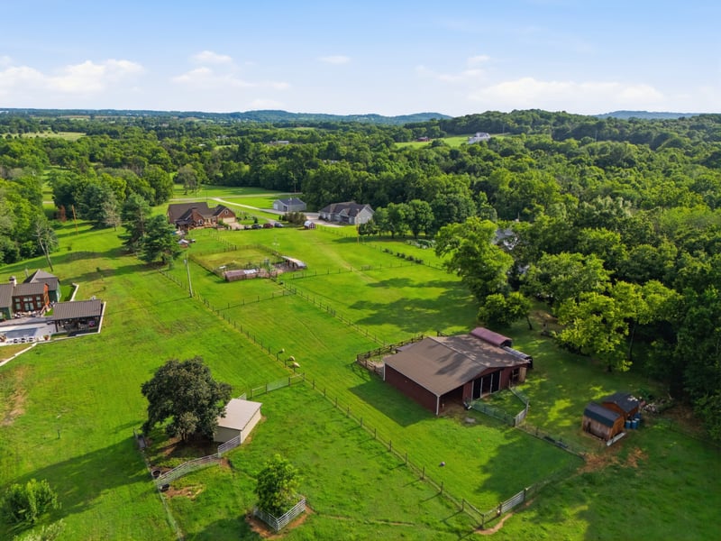1038 Kansas Ln, Gallatin, TN 37066