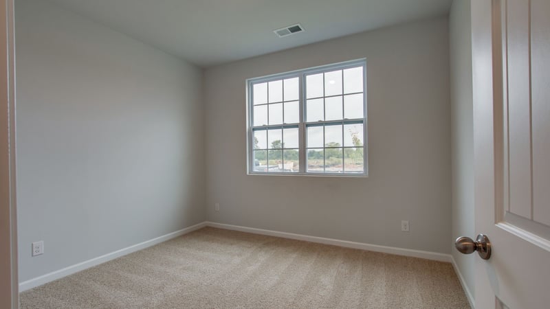 202 Dark Fire Ln, Portland, TN 37148