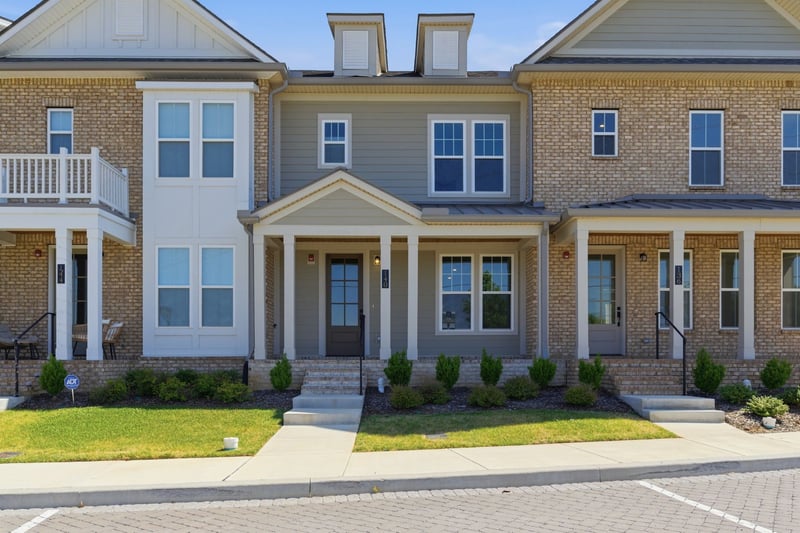 140 Nearwater Pl, Hendersonville, TN 37075