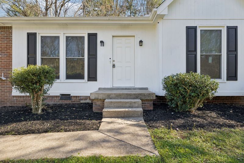 679 Frankfort Dr, Hermitage, TN 37076