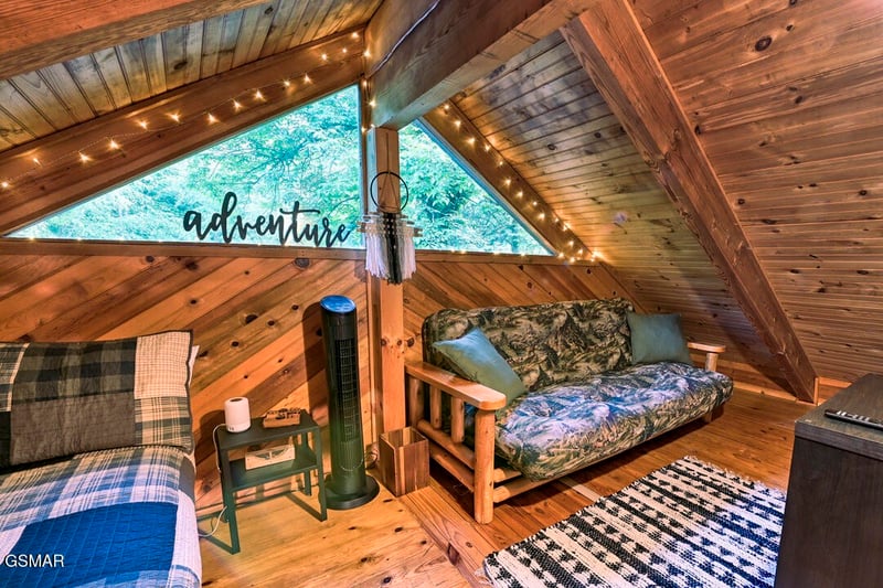 201 Tsali Way, Sevierville, TN 37876
