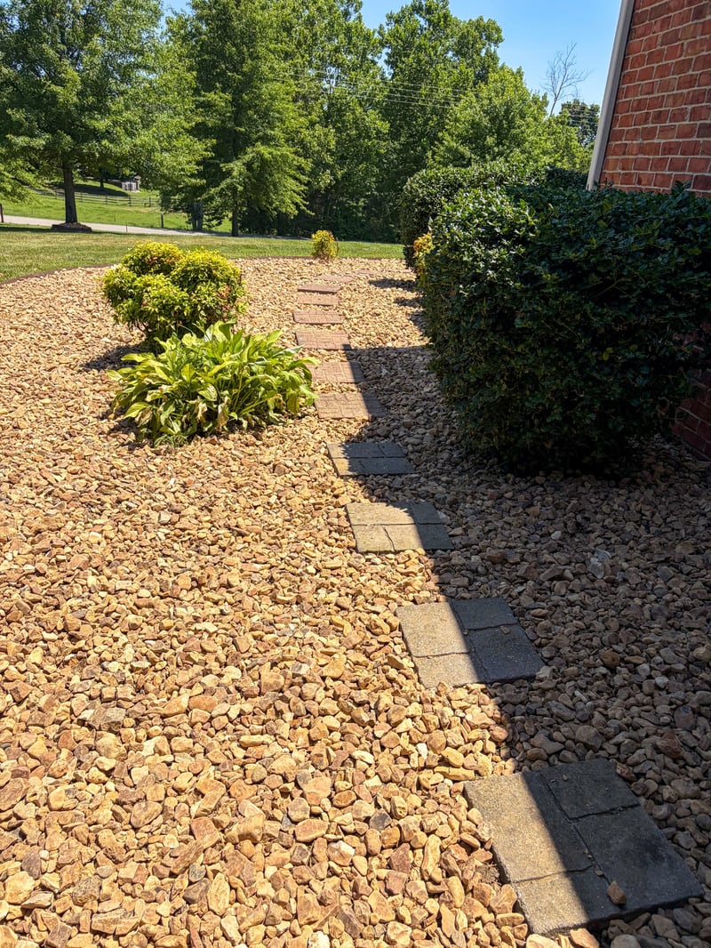285 Calvert Ridge Rd, Westmoreland, TN 37186