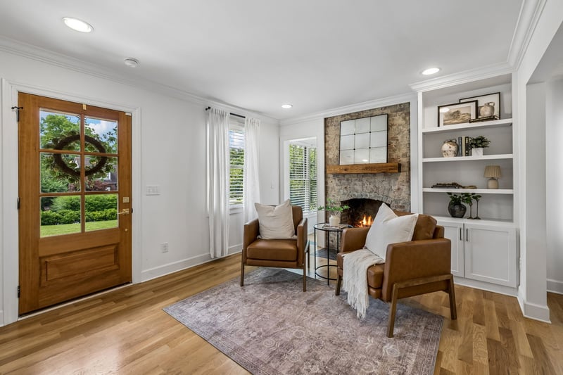 2416 W Linden Ave, Nashville, TN 37212