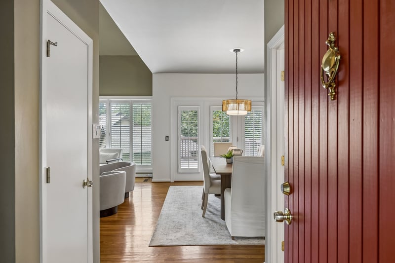766 Harpeth Trace Dr, Nashville, TN 37221