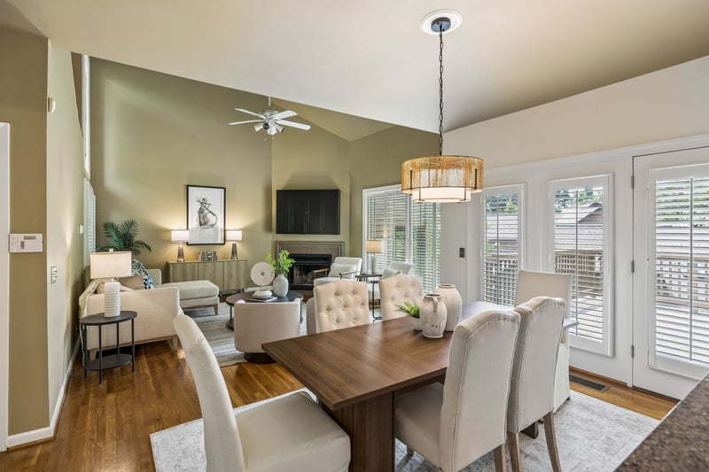 766 Harpeth Trace Dr, Nashville, TN 37221