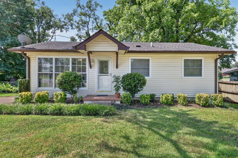 402 Joann St, Gallatin, TN 37066