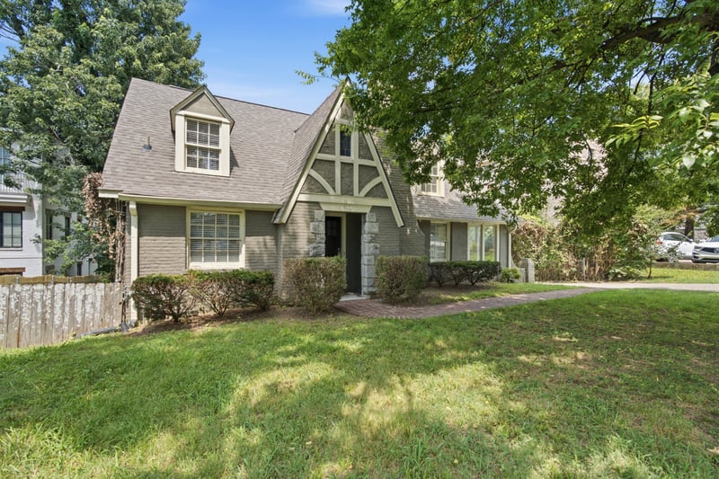 517 Chesterfield Ave, Nashville, TN 37212
