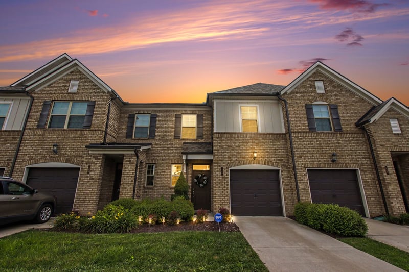 126 Bluestem Ct, Lebanon, TN 37090