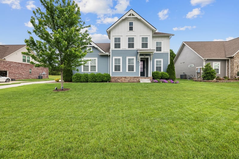 517 Oakvale Ln, Mount Juliet, TN 37122