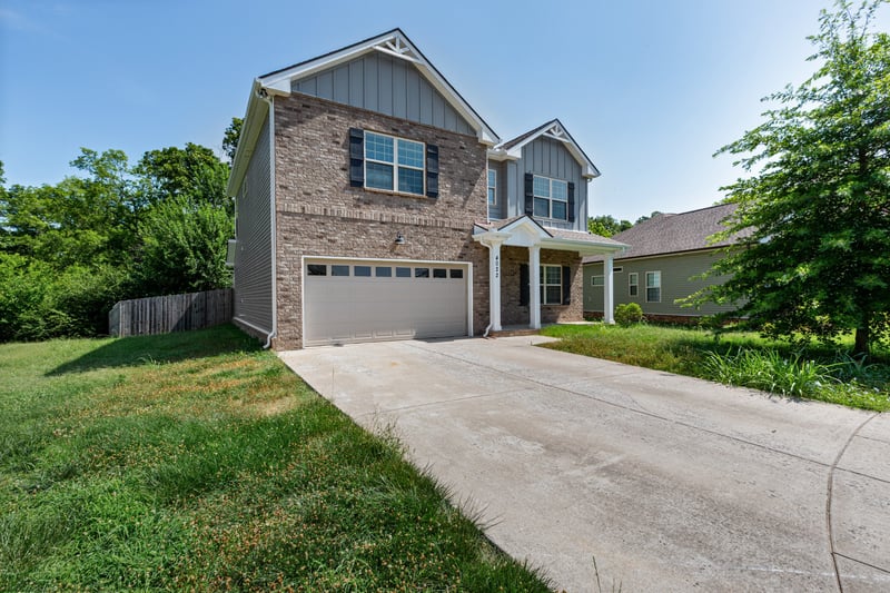 4022 Ella Cook Cir, Murfreesboro, TN 37129