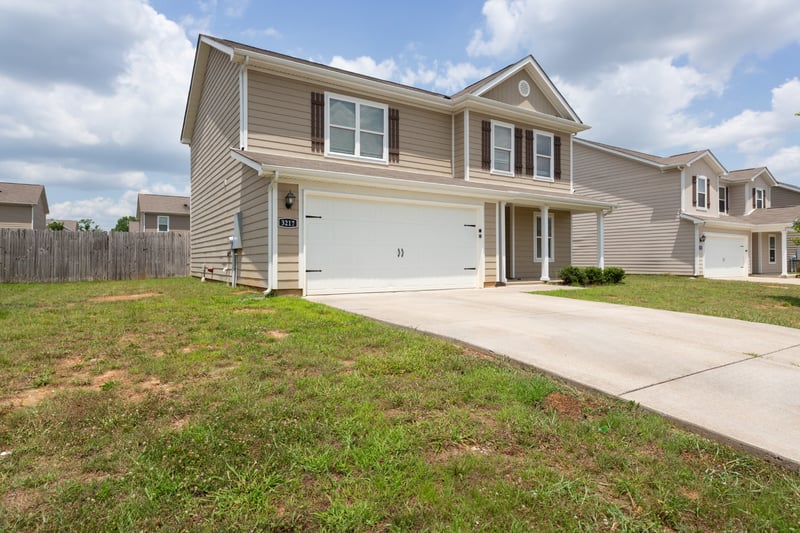 3217 Dizzy Dean Dr, Murfreesboro, TN 37128