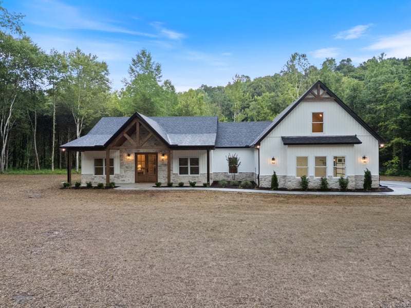 903 Furnace Hollow Rd, Dickson, TN 37055