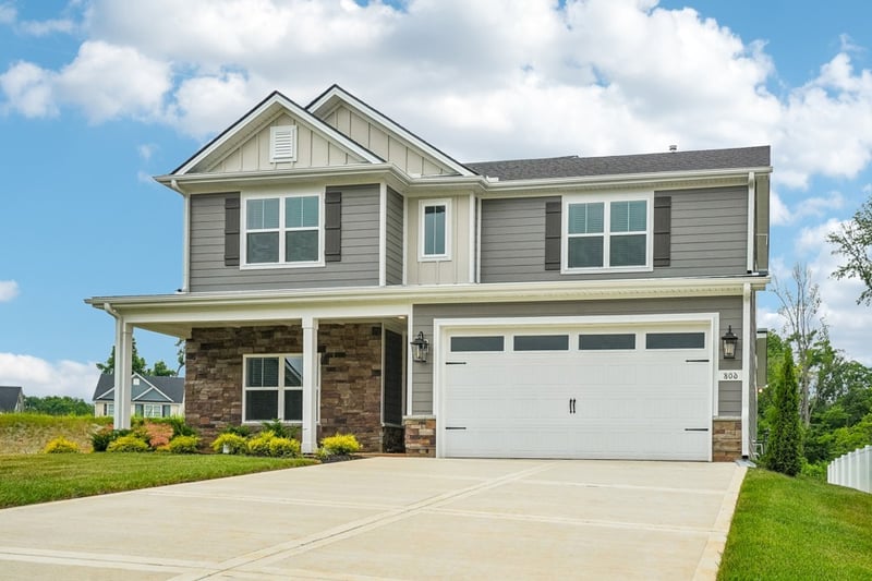 621 Silver Tc, White House, TN 37188