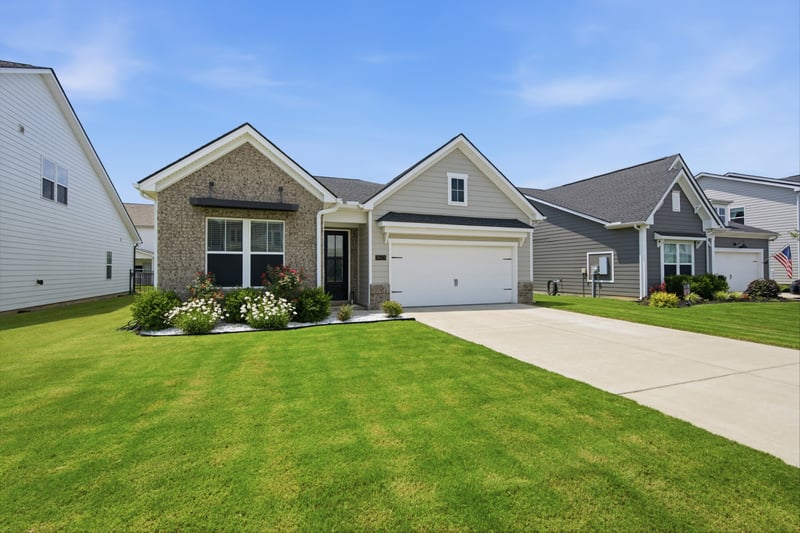 3613 Shady Forest Dr, Murfreesboro, TN 37128