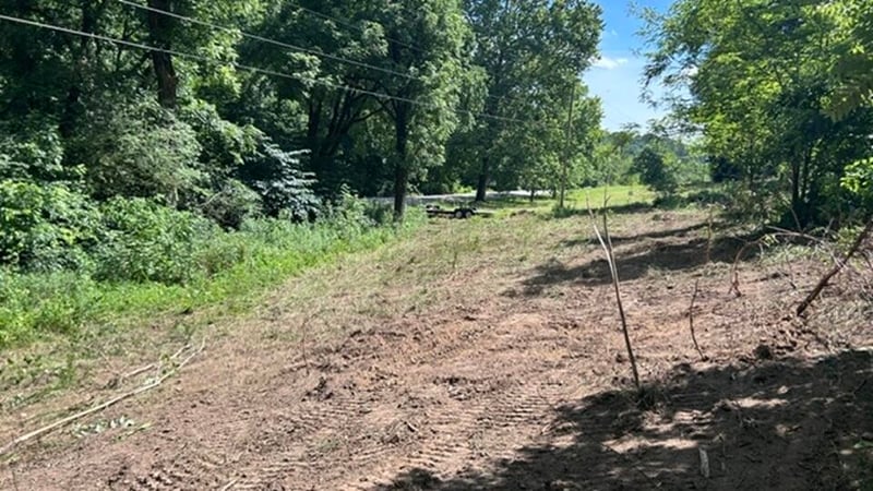 2627 Roy Dodson Rd, Columbia, TN 38401