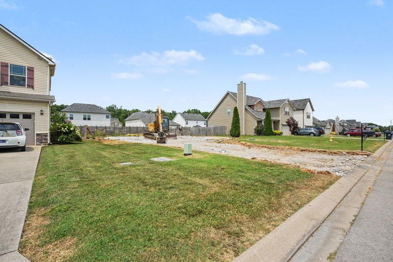 1116 Selous Dr, Murfreesboro, TN 37128