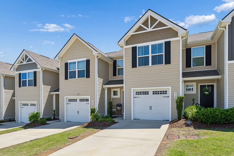 310 Sunnyview Dr, Lebanon, TN 37090