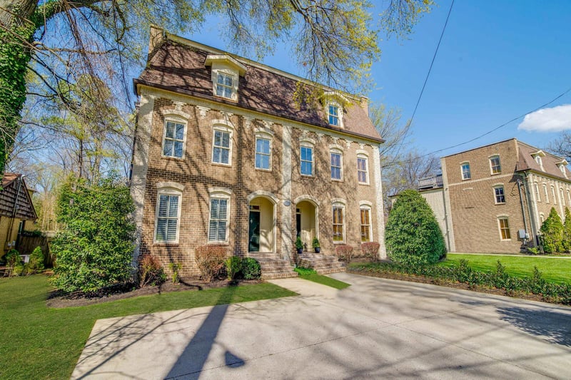 2102B Sharondale Dr, Nashville, TN 37215