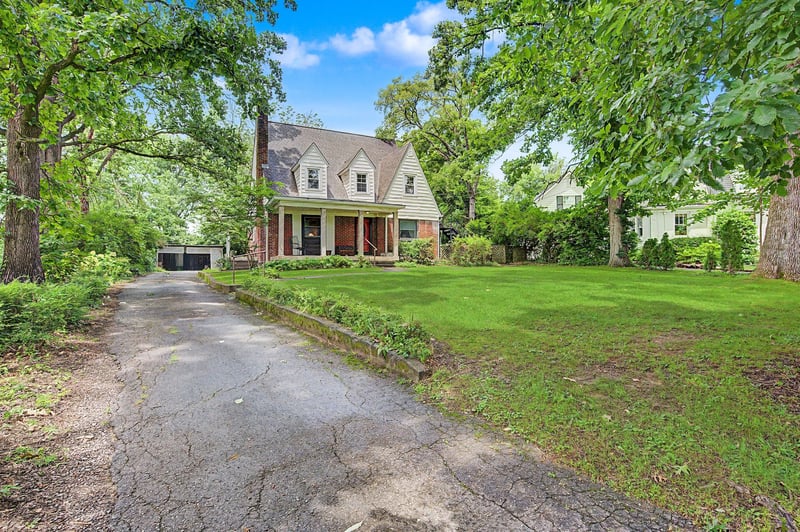 1718 Green Hills Dr, Nashville, TN 37215