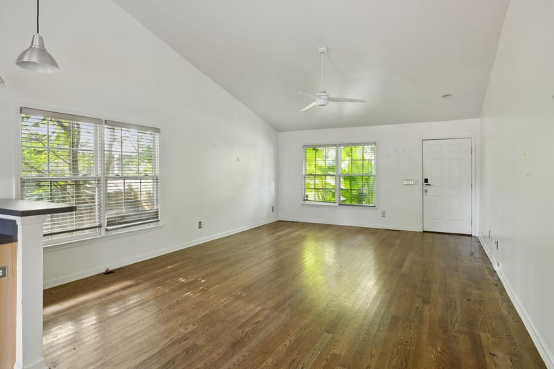 1007 Glenview Dr, Nashville, TN 37206