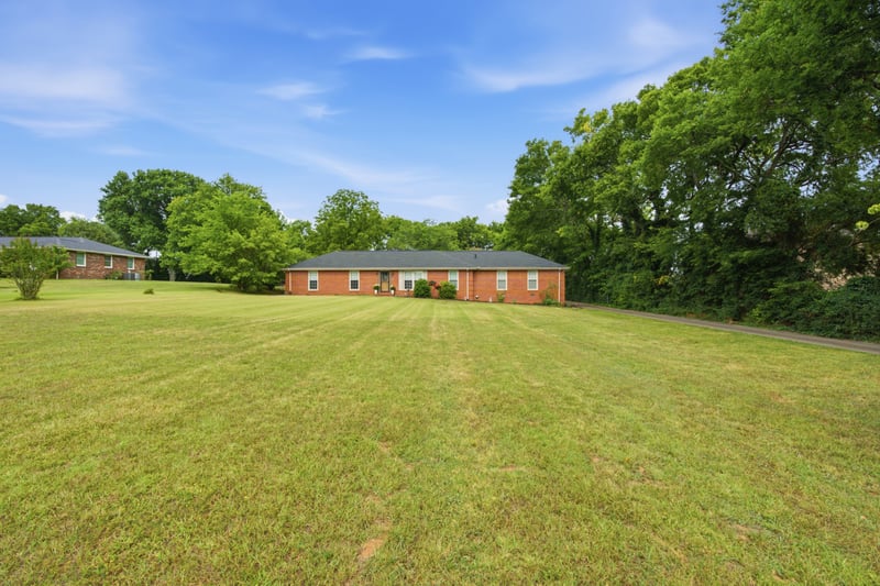 228 Maple Hill Rd, Lebanon, TN 37087