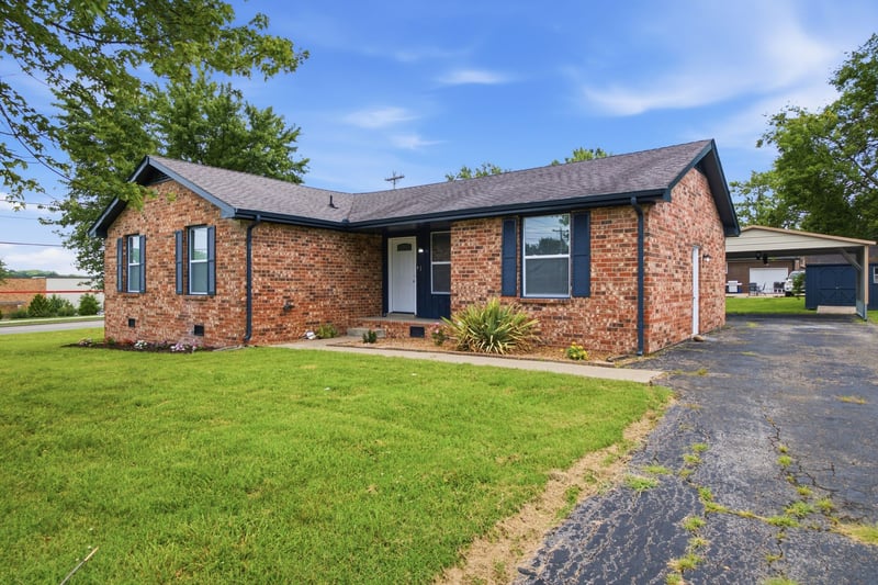 120 Overlook Dr, Hendersonville, TN 37075