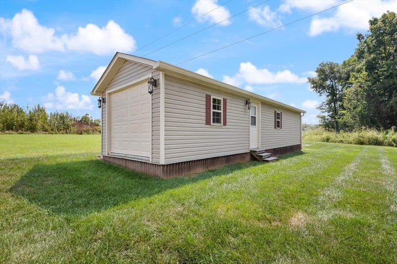 130 Beaver Creek Dr, Portland, TN 37148
