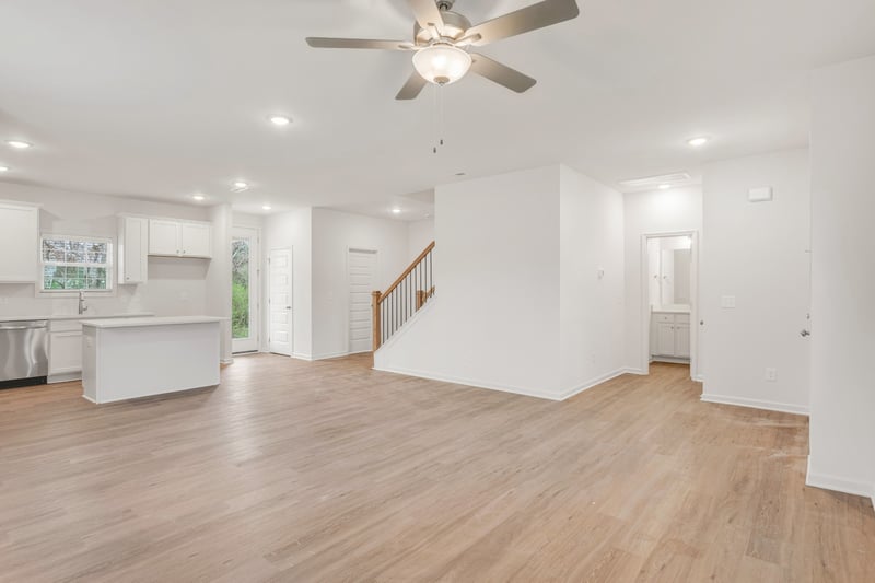 101 Centennial Ln, Columbia, TN 38401