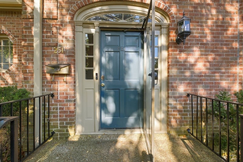 4400 Belmont Park Ter #251, Nashville, TN 37215