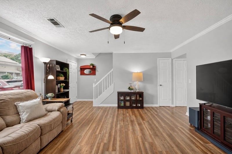 430 Walton Ferry Rd #802, Hendersonville, TN 37075