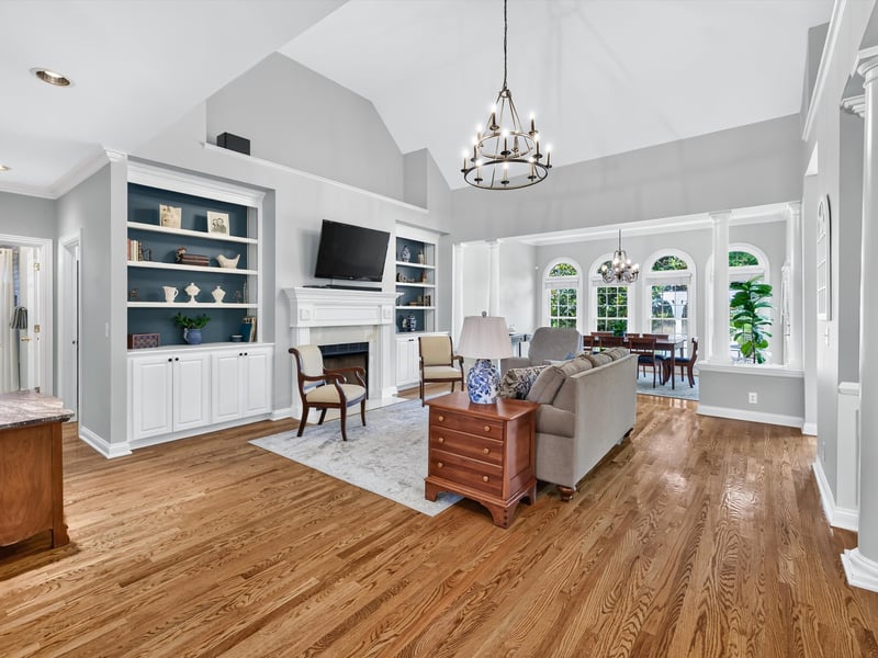 4060 Oxford Glen Dr, Franklin, TN 37067