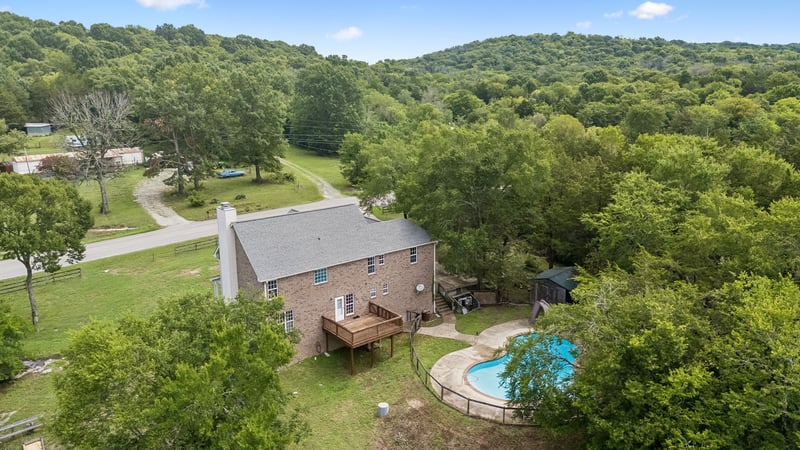 2258 Eastover Rd, Lebanon, TN 37090